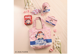ペコちゃんがANAのCAに♪ 国際線就航40周年記念デザインのグッズが登場！エコバックやトート、ポーチがトラベルに◎ 画像