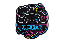 「サンリオ」シナモロール、ポムポムプリンらが“ネオン看板風”ピンバッジに☆ 重厚感×ポップデザインの全8種がガチャに登場 画像