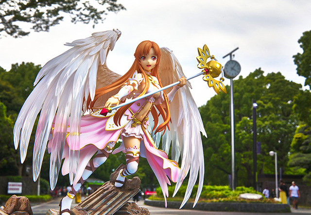 「ソードアート・オンライン　アスナ -天使 Ver-」29,800円（税抜）（C）2017 川原 礫／ＫＡＤＯＫＡＷＡ　アスキー・メディアワークス／SAO-A Project